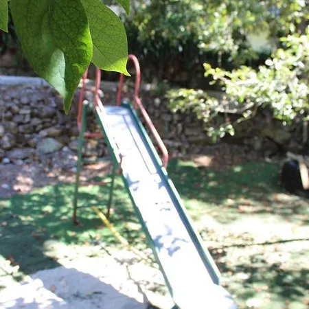 Farm stay Bosque Dos Amieiros *