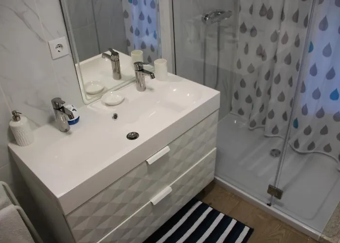 בית חווה Bosque Dos Amieiros *